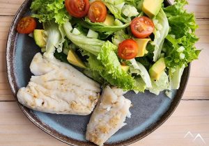 Poisson et salade