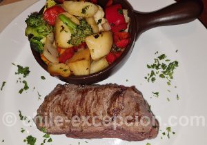 Bife aux légumes grillés