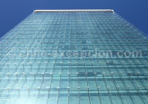 Architecture urbaine en verre, Los Militares, Santiago