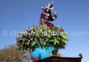 Gratitudes et doléances à la Vierge de La Tirana