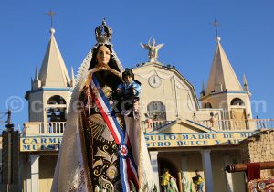 Gratitudes et doléances à la Vierge de La Tirana