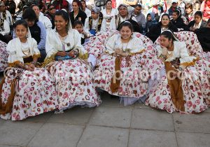 Tenues colorées, photos du Chili