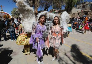 Costumes religieux des Andes