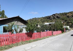 20-16.30.43-16.31.14 Village de Patagonie australe du Chili, Cerro Castillo
