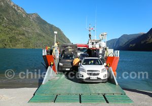 Débarquement à Punta Canelo