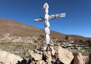 Croix Santa Cruz, visite de Chusmiza, circuit dans l'extrême nord chilien