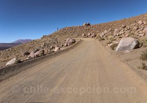 Chemin d'accès au site de Taira