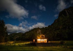 Pata Lodge Quincho de nuit Patagonie chilienne