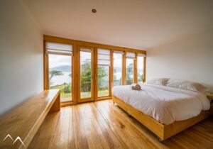 Ecolodge Errante Puerto Williams - chambre double vue montagnes Ecolodge Errante Puerto Williams - chambre double vue montagnes
